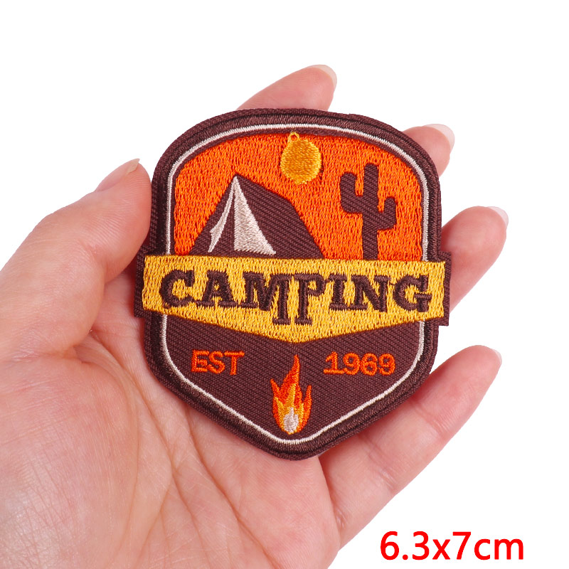 Mountain Camping Adventure Emb - Outdoor Adventure With No Backpack recensie en prijs